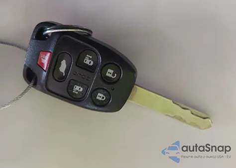 2011 Honda Odyssey Touring/Touring Elite из США, поврежденный, VIN 5FNRL5H93BB041709